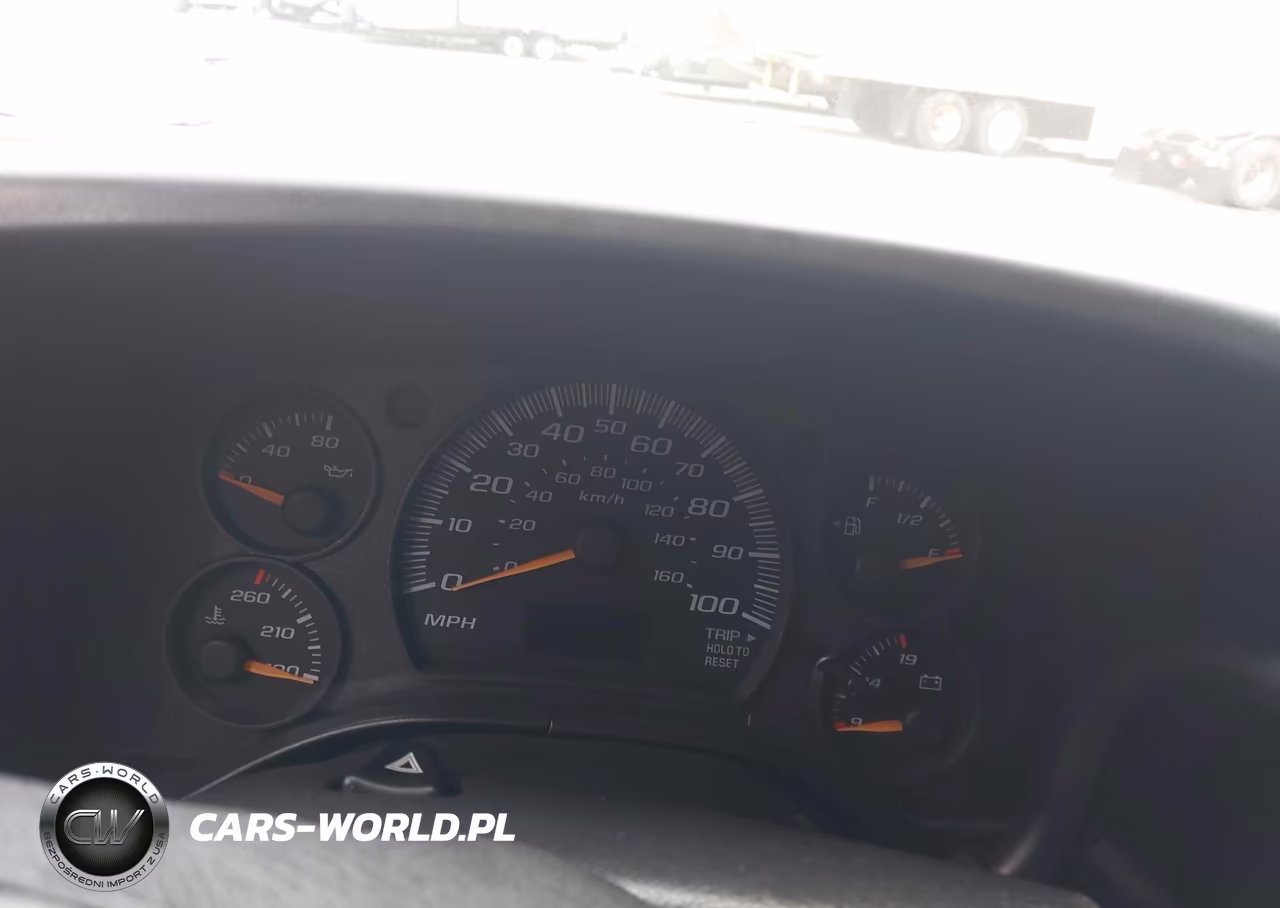 2007 Chevrolet Express Cutaway Work Van VIN:1GBJG31U671235384 - 5