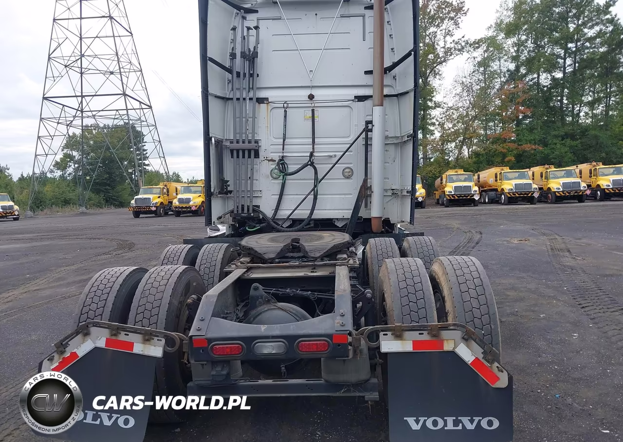 2018 Volvo Vnl VIN:4V4NC9EH2JN997981 - 15