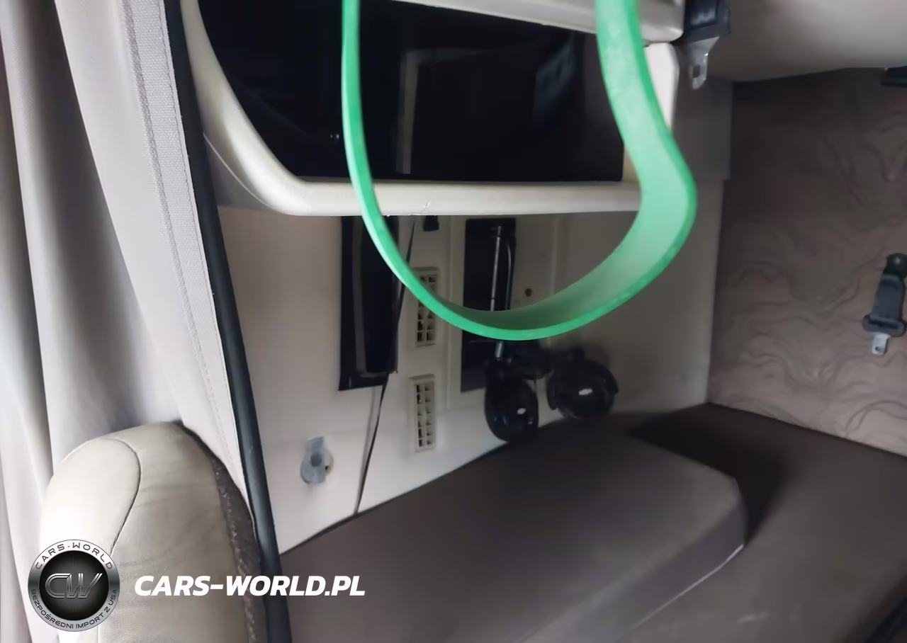 2018 Volvo Vnl VIN:4V4NC9EH2JN997981 - 16