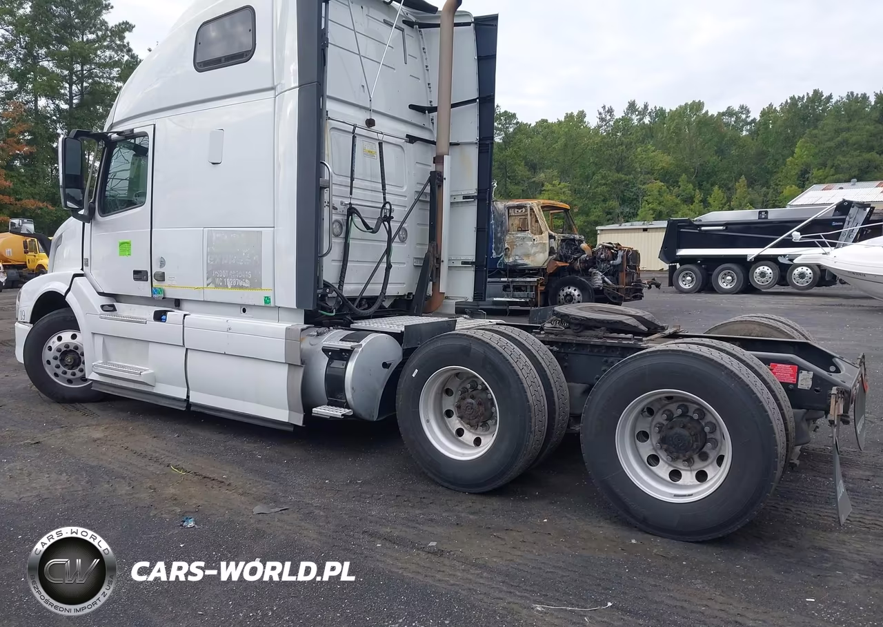 2018 Volvo Vnl VIN:4V4NC9EH2JN997981 - 3
