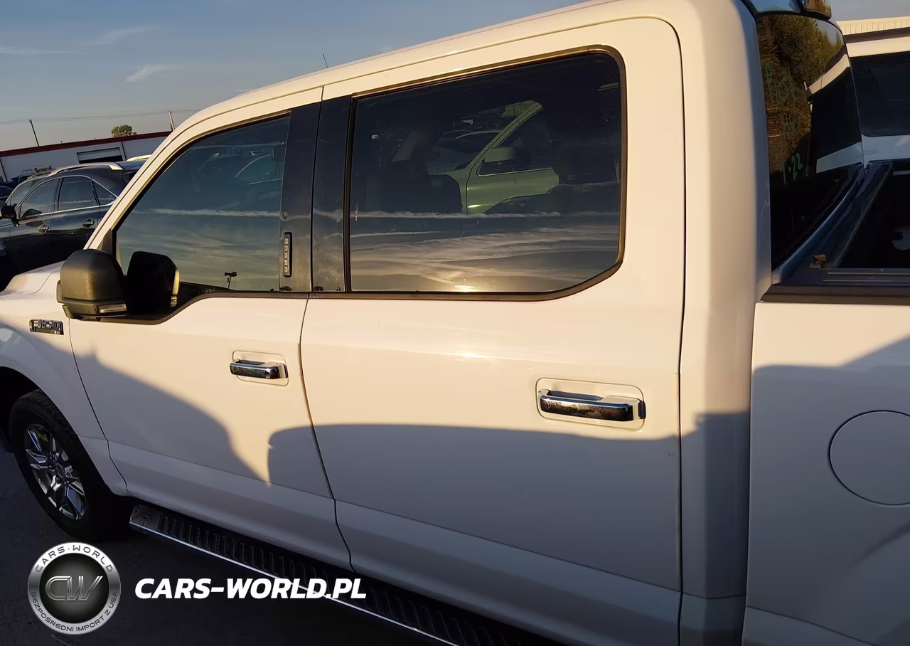 2015 Ford F-150 Xlt VIN:1FTEW1CFXFKD56981 - 13