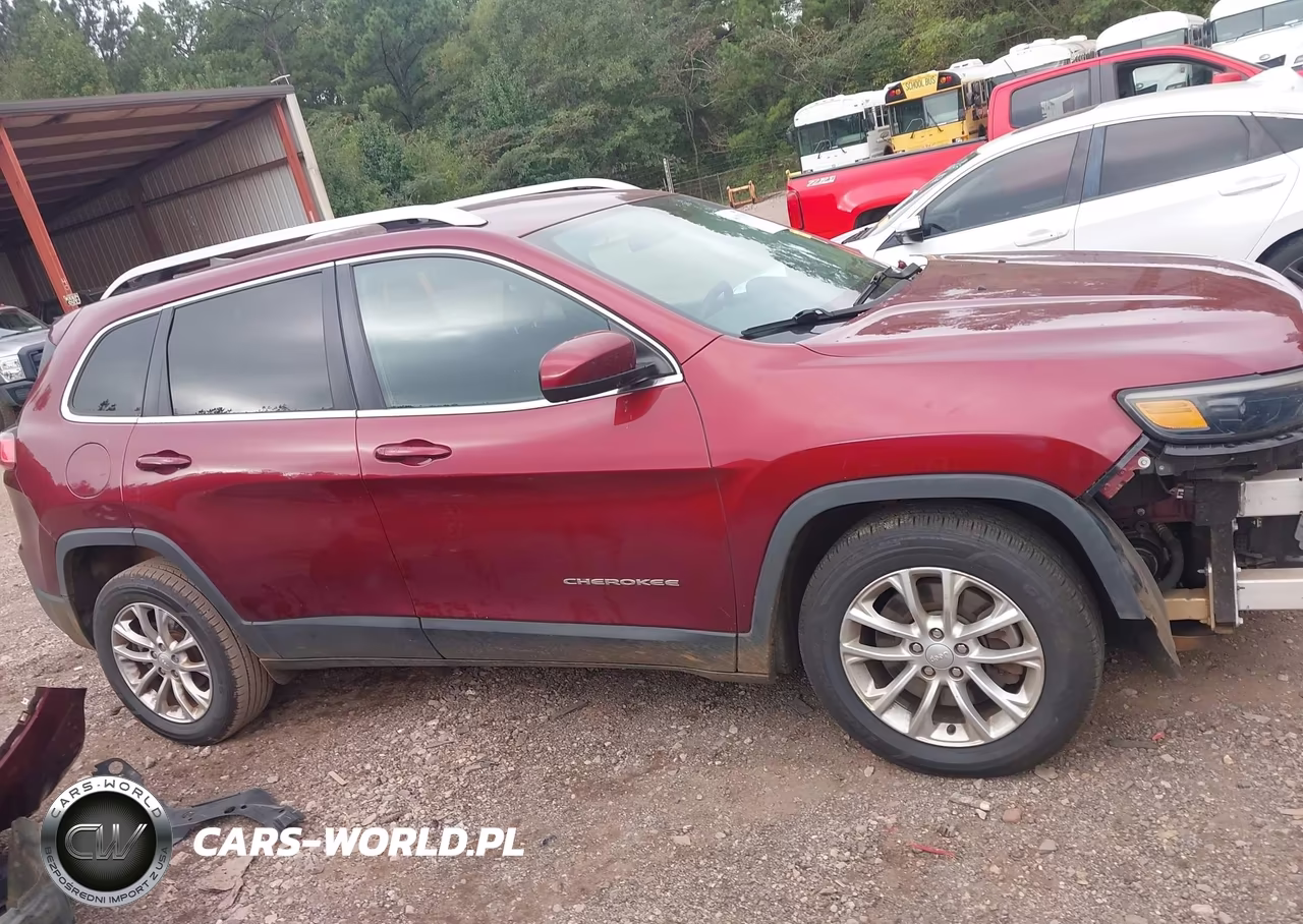 2019 Jeep Cherokee Latitude Fwd VIN:1C4PJLCBXKD148050 - 13