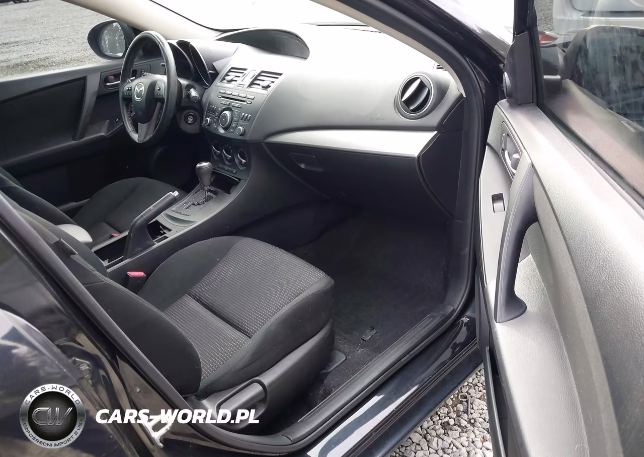 2012 Mazda Mazda3 I Touring VIN:JM1BL1L83C1683091 - 17