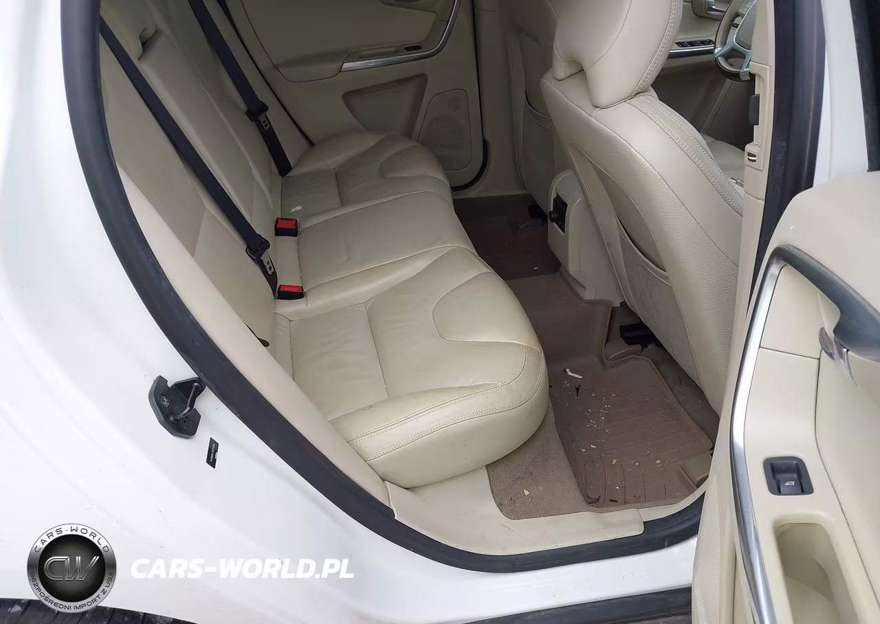 2012 Volvo Xc60 VIN:YV4952DL1C2315369 - 8