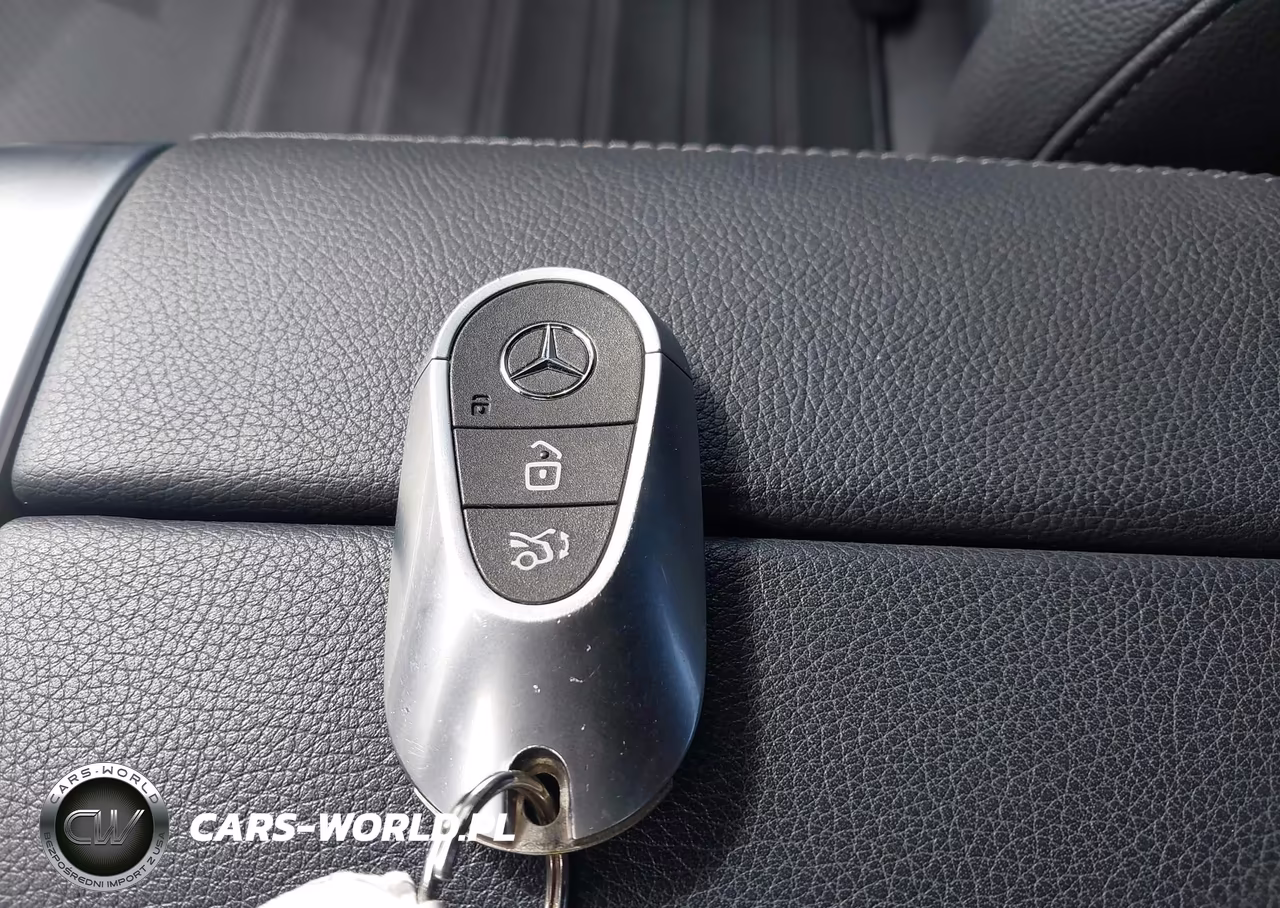 2024 Mercedes-Benz C 300 VIN:W1KAF4GB9RR210998 - 11