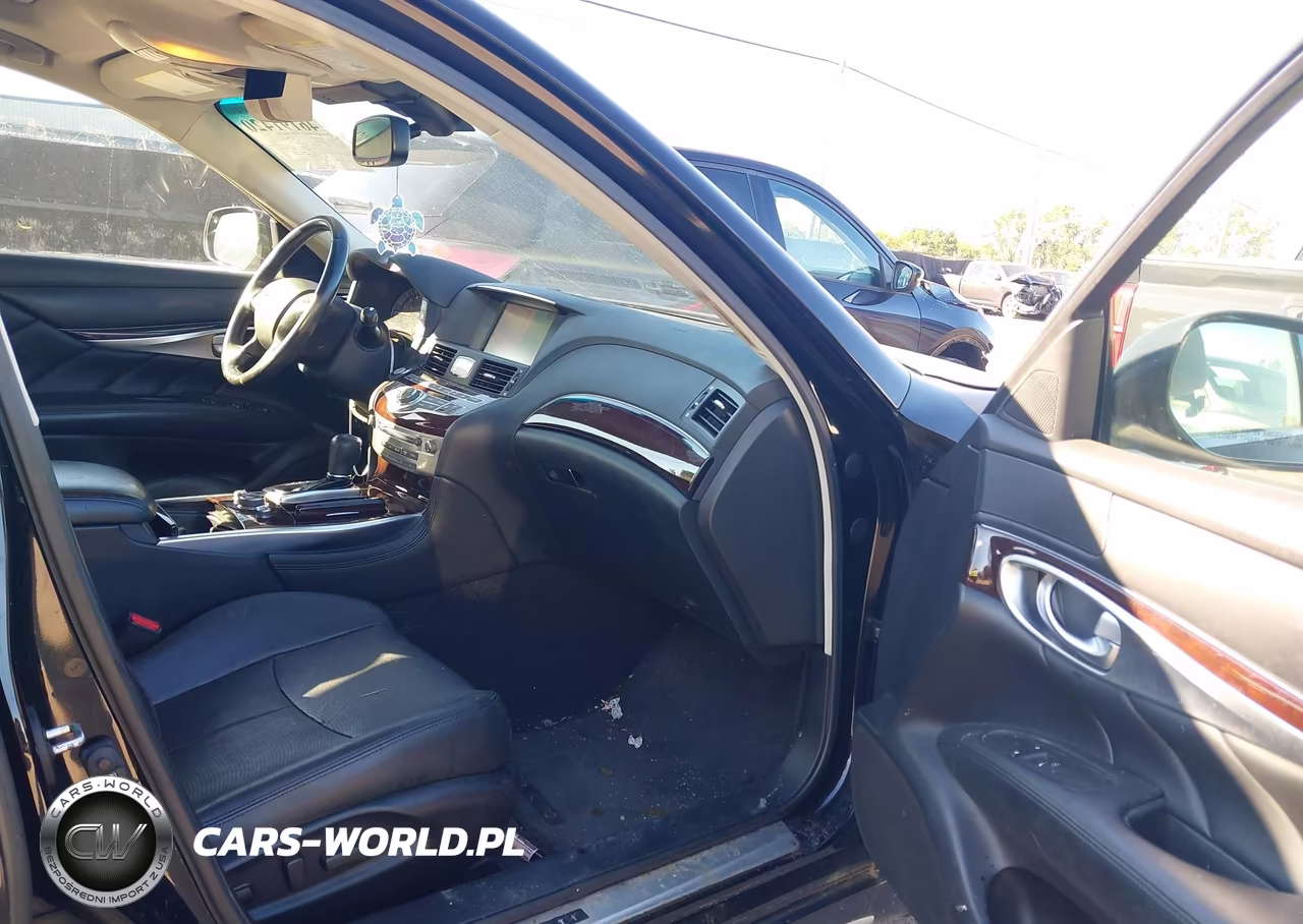 2016 Infiniti Q70L 3.7X VIN:JN1BY1PR6GM720856 - 5