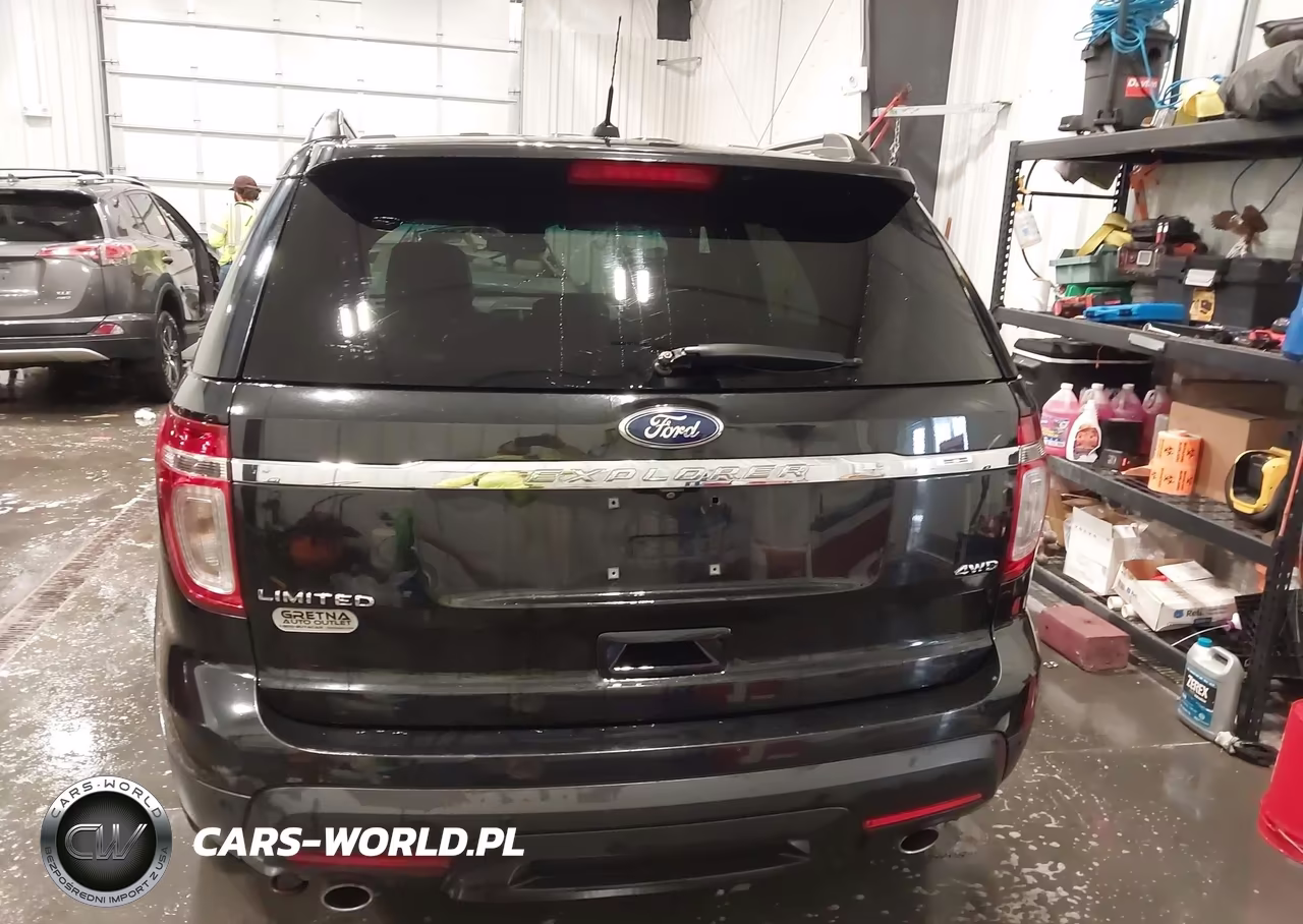 2015 Ford Explorer Limited VIN:1FM5K8F87FGA50529 - 16