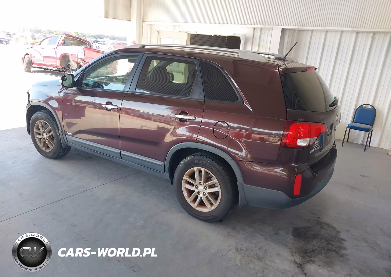 2015 Kia Sorento Lx VIN:5XYKTCA69FG624435 - 3