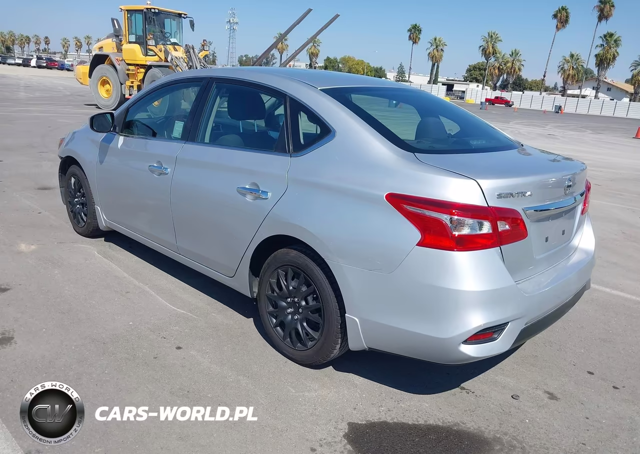 2016 Nissan Sentra S VIN:3N1AB7AP5GY323935 - 3