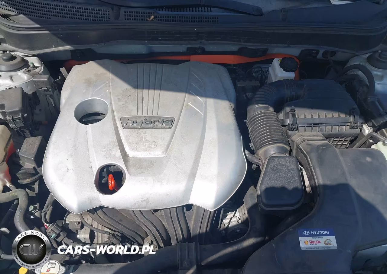 2015 Hyundai Sonata Hybrid VIN:KMHEC4A44FA137981 - 10