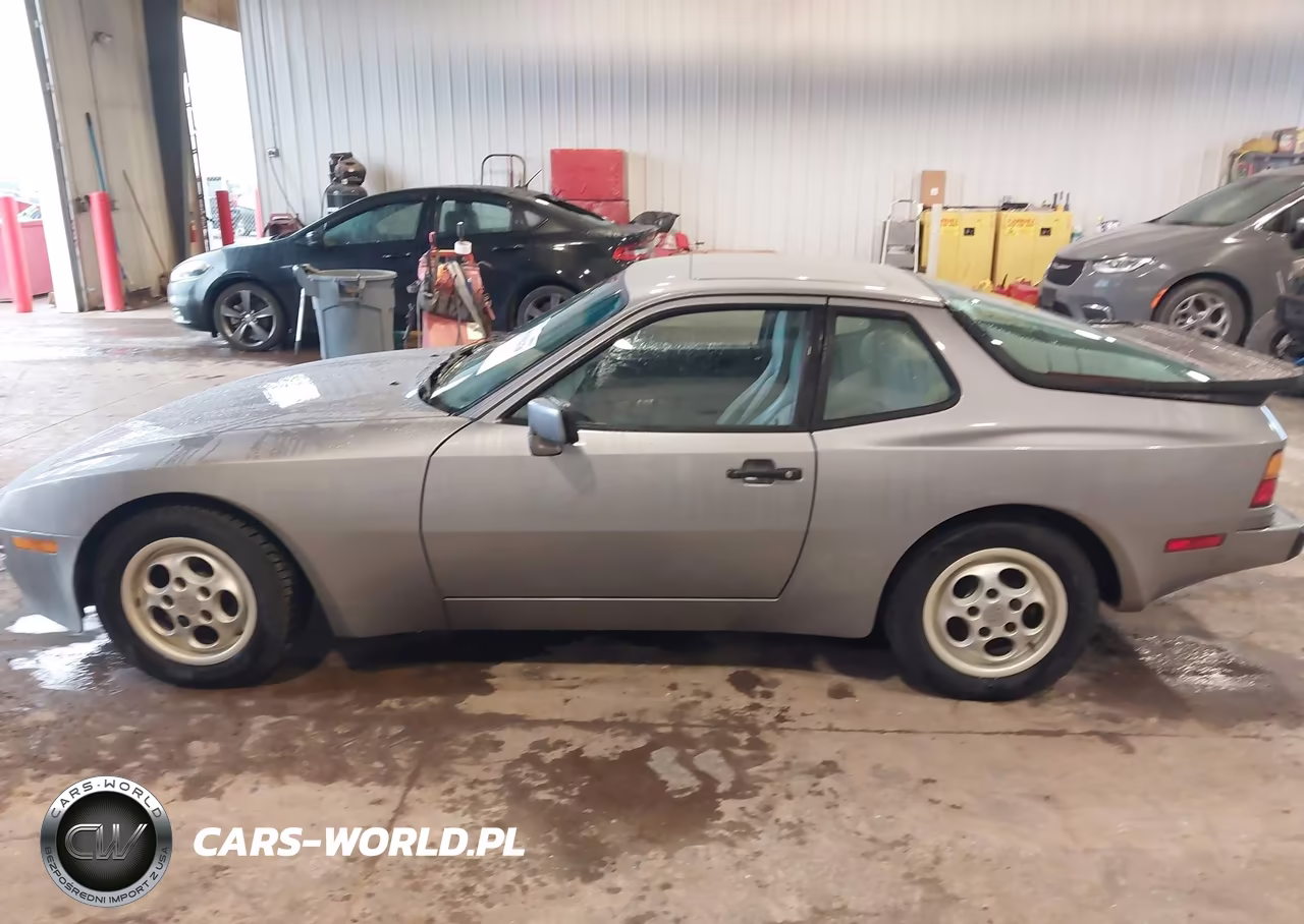 1987 Porsche 944 VIN:WP0AB0949HN473589 - 14
