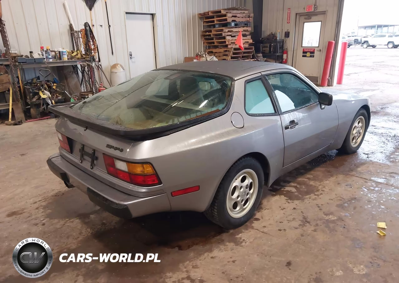 1987 Porsche 944 VIN:WP0AB0949HN473589 - 4