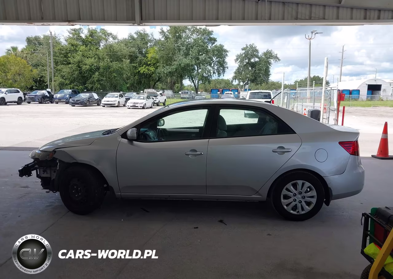 2013 Kia Forte Lx VIN:KNAFT4A20D5719683 - 15