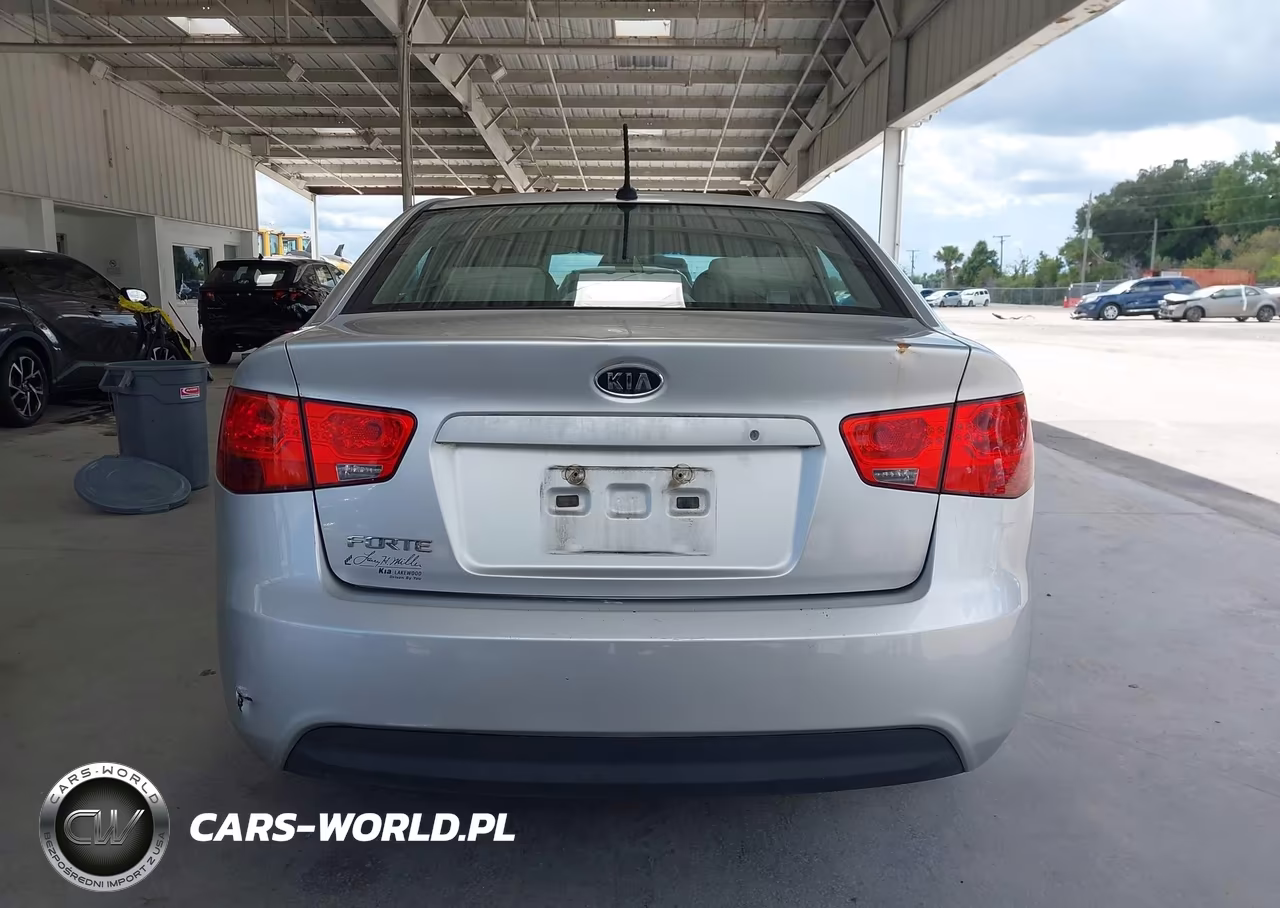 2013 Kia Forte Lx VIN:KNAFT4A20D5719683 - 17