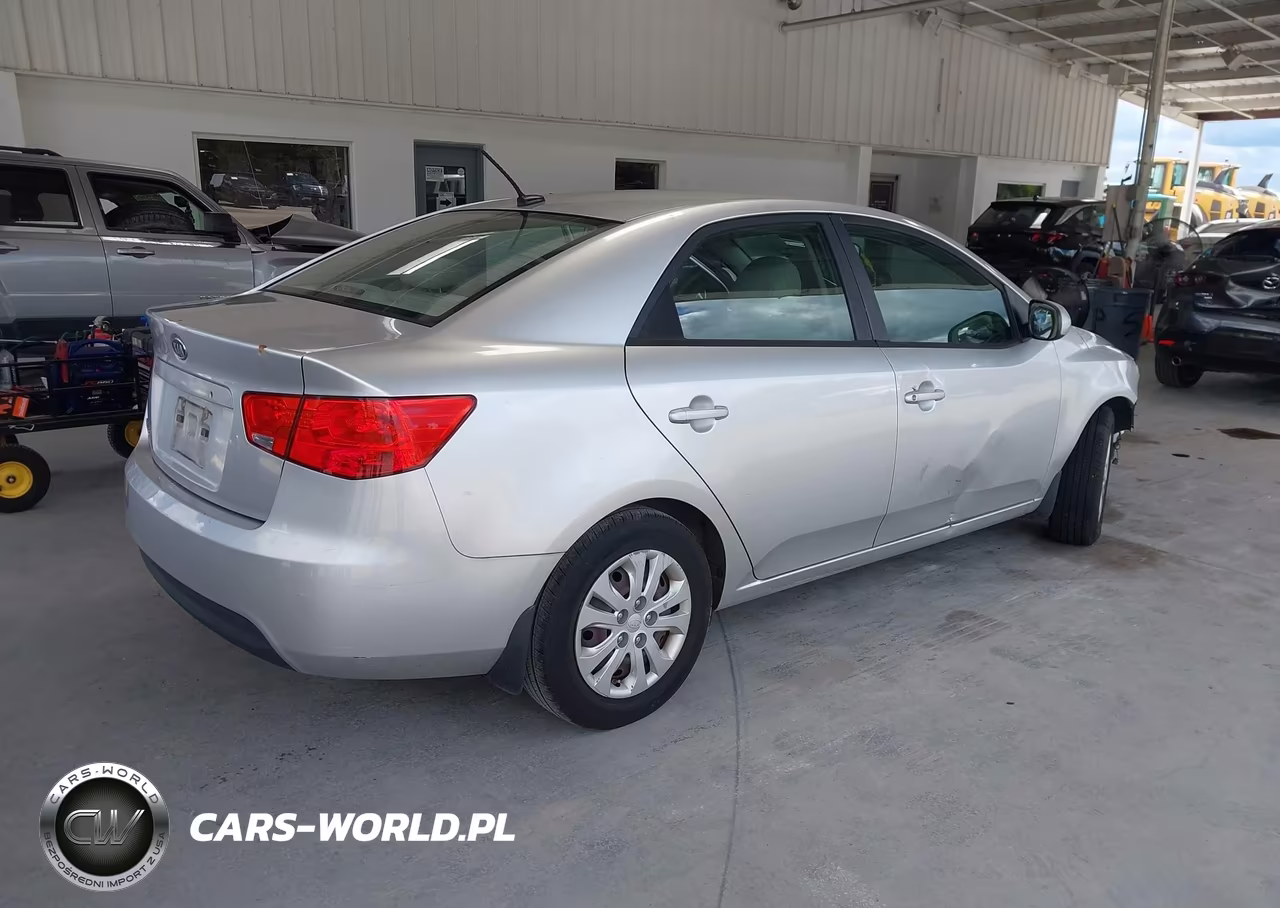 2013 Kia Forte Lx VIN:KNAFT4A20D5719683 - 4