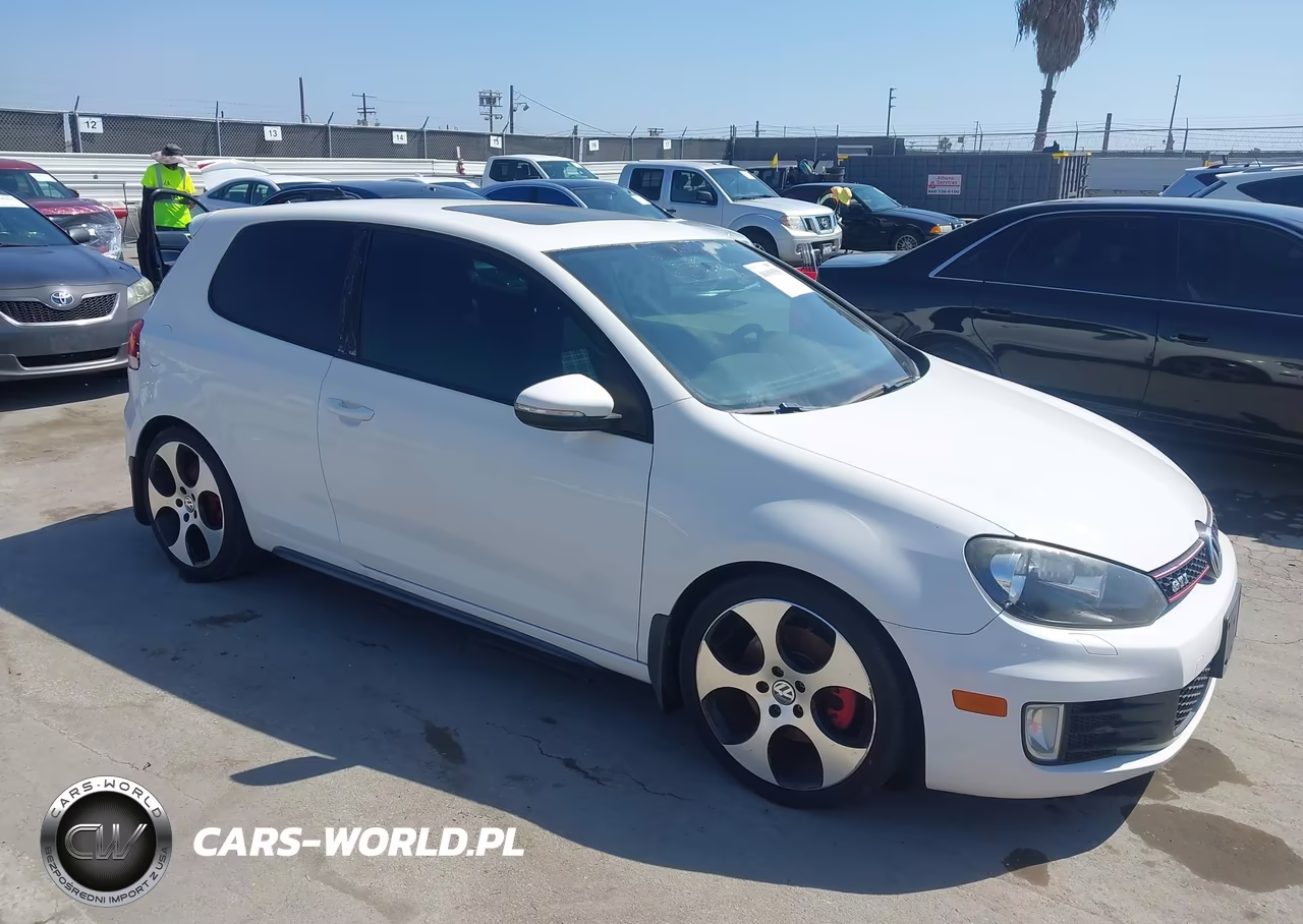 2011 Volkswagen Gti 2-Door – zdjęcie 1 z 11