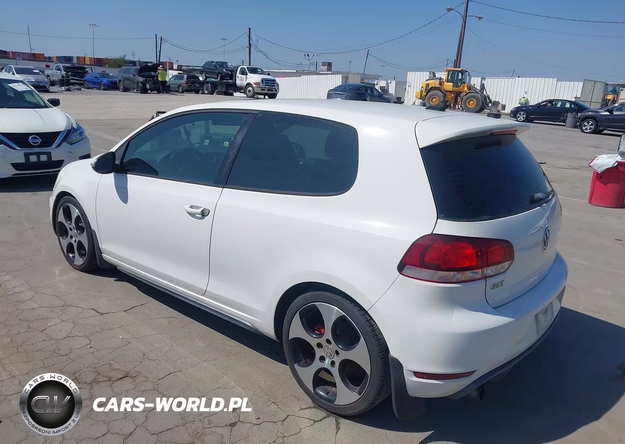 2011 Volkswagen Gti 2-Door VIN:WVWFD7AJ5BW159837 - 3
