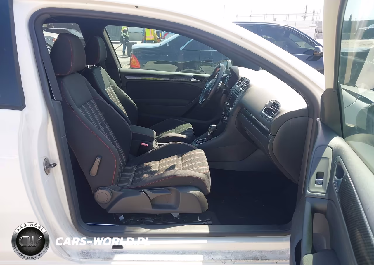 2011 Volkswagen Gti 2-Door VIN:WVWFD7AJ5BW159837 - 5