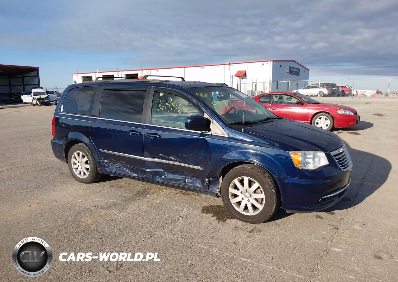 2015 Chrysler Town & Country Touring