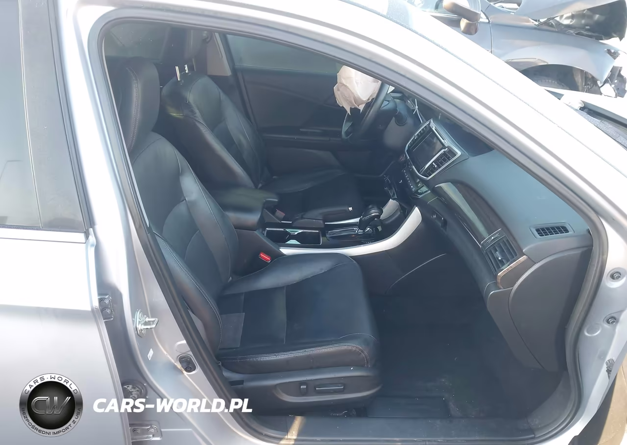 2017 Honda Accord Ex-L V6 VIN:1HGCR3F82HA008237 - 5