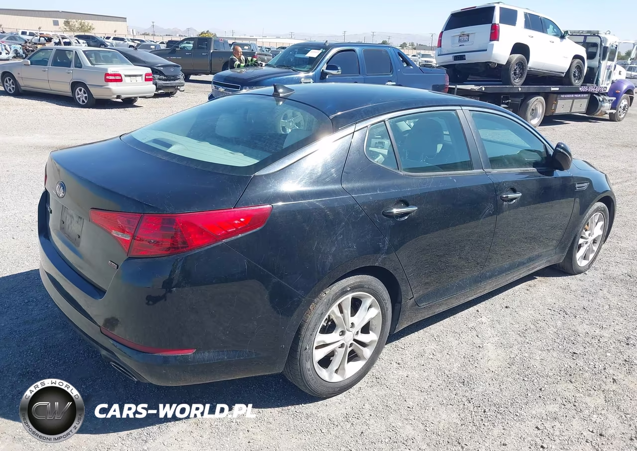 2013 Kia Optima Lx VIN:5XXGM4A75DG099246 - 4