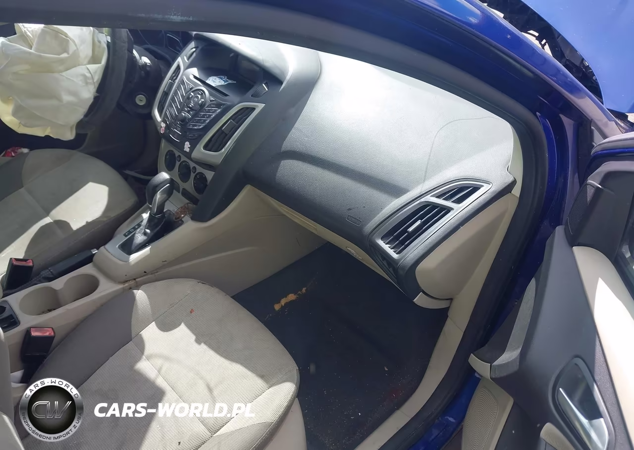2012 Ford Focus Se VIN:1FAHP3K24CL282294 - 5