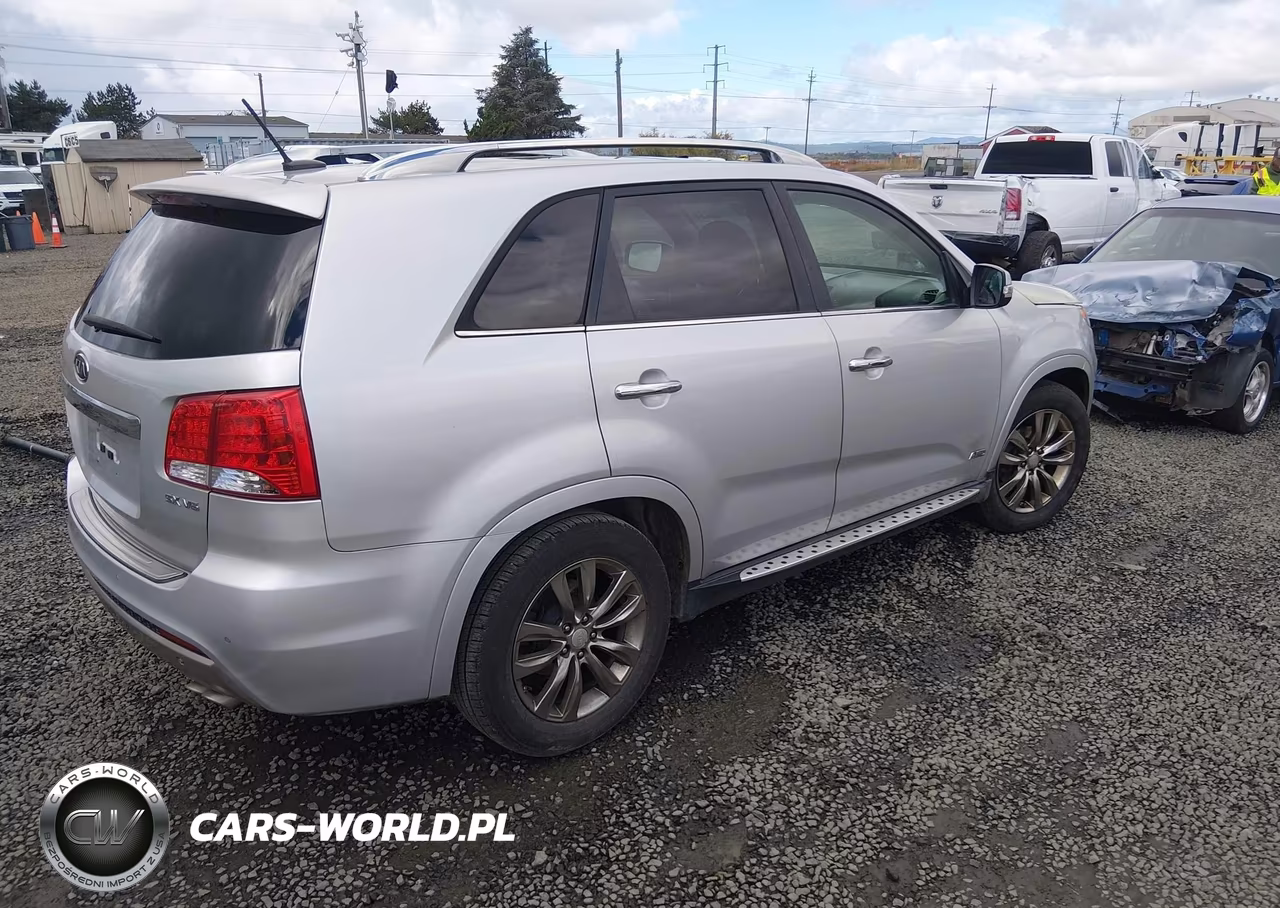 2013 Kia Sorento Sx VIN:5XYKWDA22DG375354 - 4