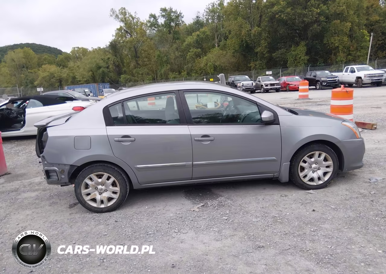 2011 Nissan Sentra 2.0S VIN:3N1AB6AP1BL655306 - 13