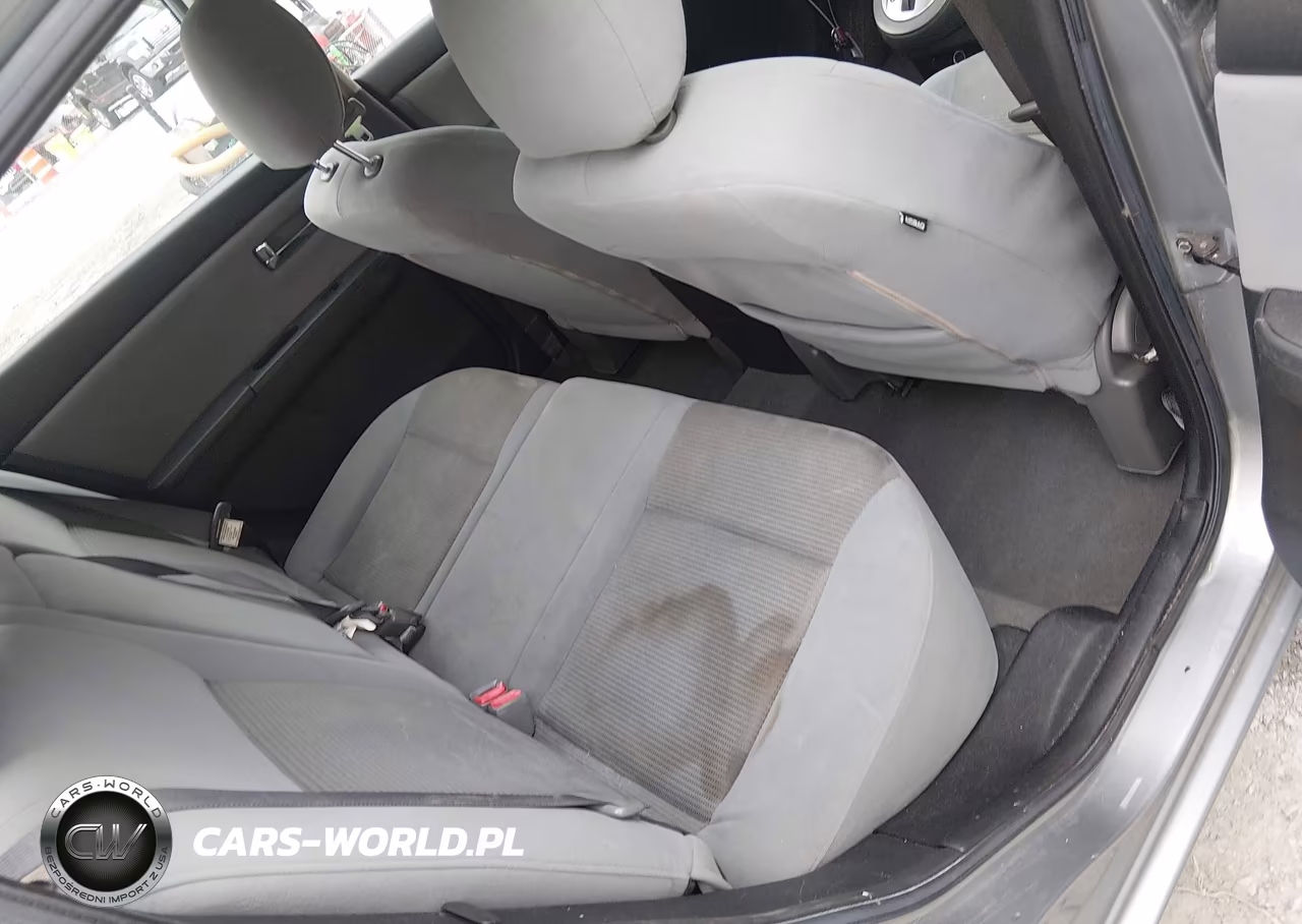 2011 Nissan Sentra 2.0S VIN:3N1AB6AP1BL655306 - 8