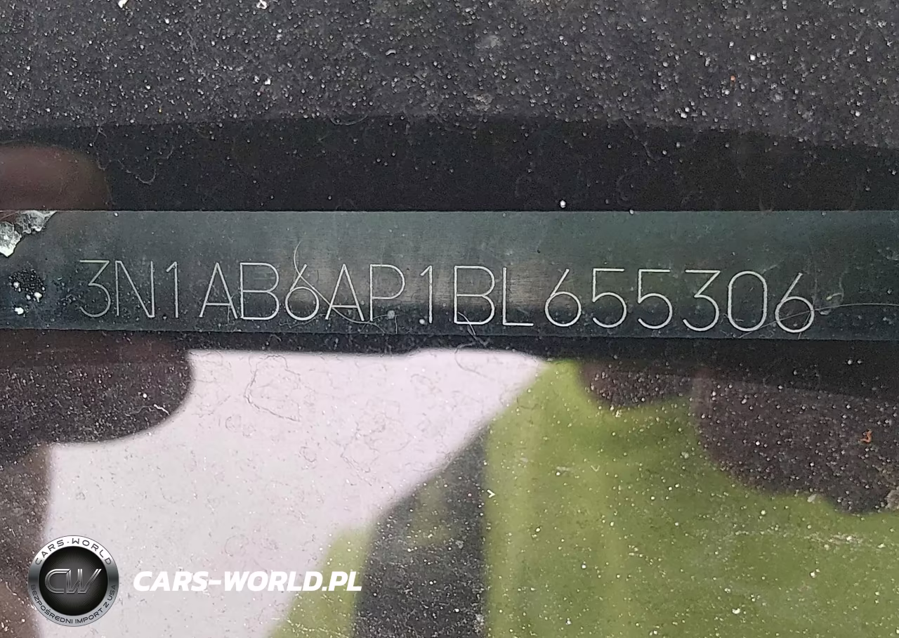 2011 Nissan Sentra 2.0S VIN:3N1AB6AP1BL655306 - 9