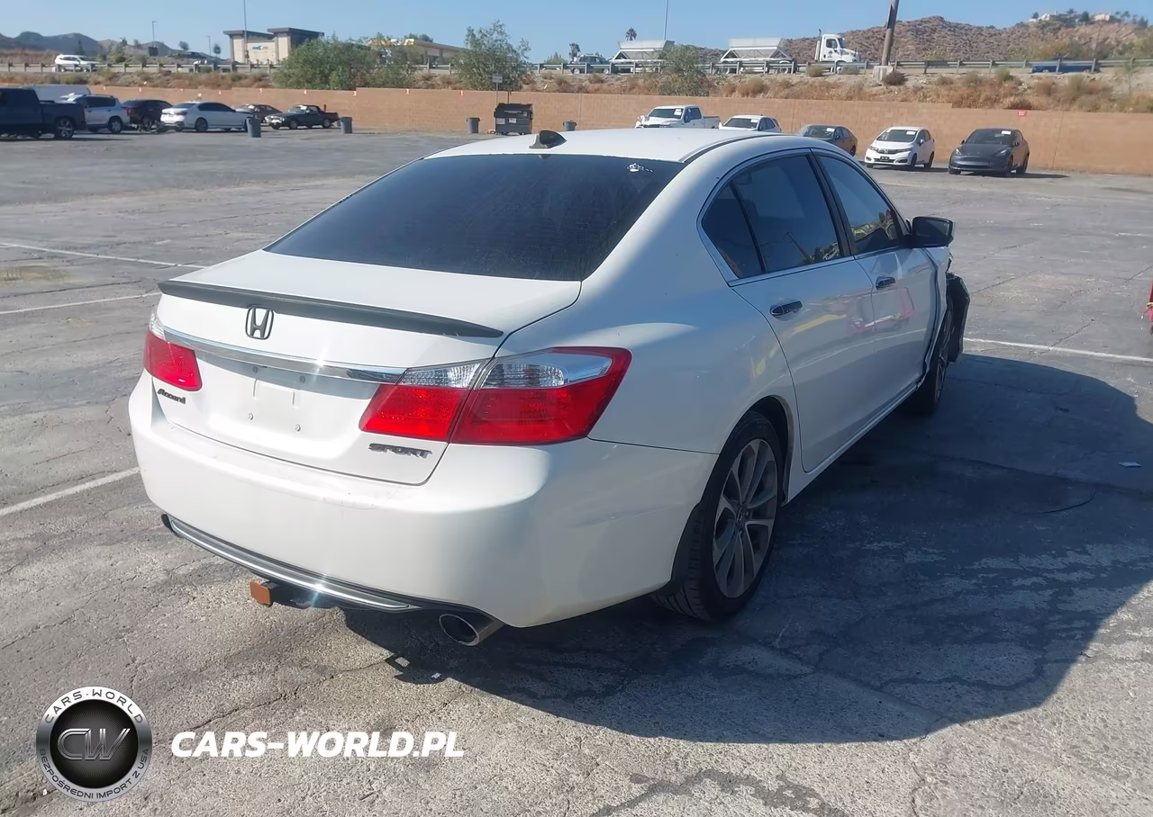 2015 Honda Accord Sport VIN:1HGCR2F57FA128239 - 4