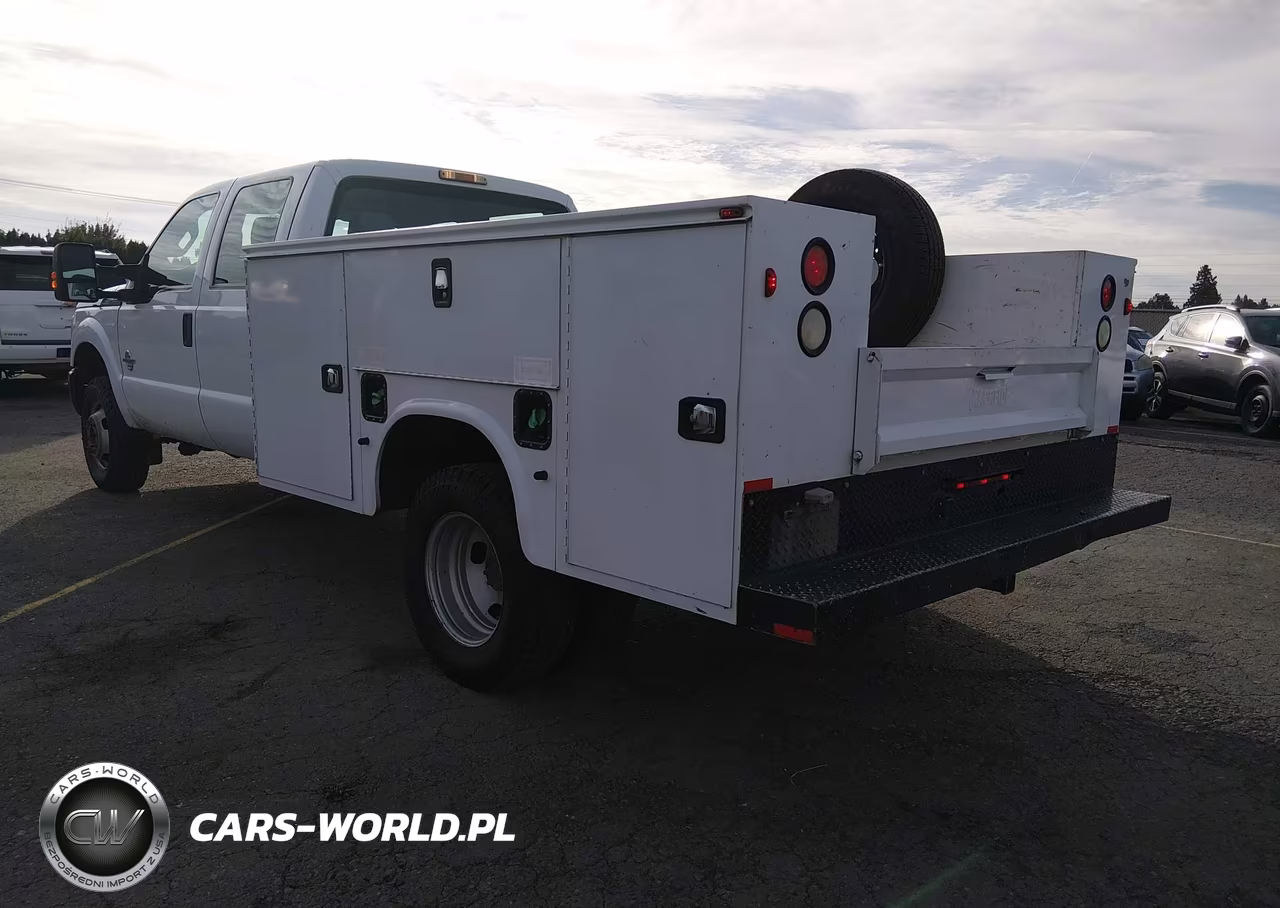 2015 Ford F-350 Chassis Xl VIN:1FD8W3HT8FEA24345 - 3
