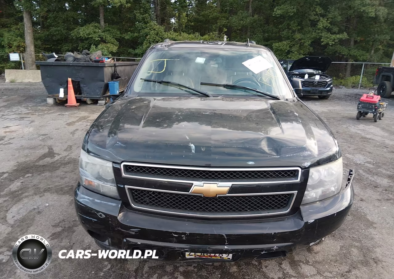 2007 Chevrolet Tahoe Ls VIN:1GNFC13C67R372274 - 12