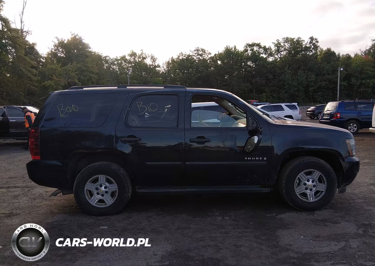 2007 Chevrolet Tahoe Ls VIN:1GNFC13C67R372274 - 13