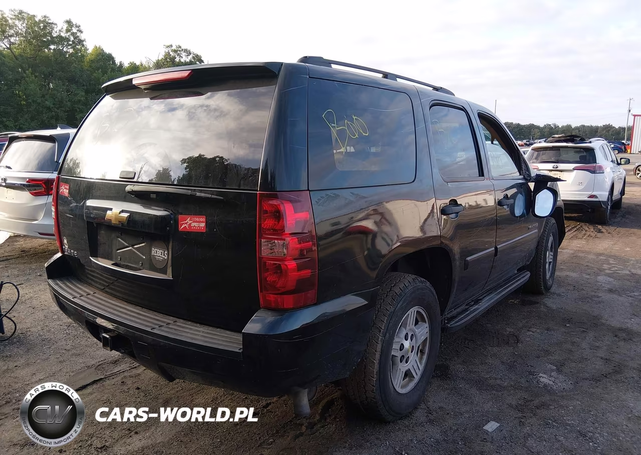 2007 Chevrolet Tahoe Ls VIN:1GNFC13C67R372274 - 4