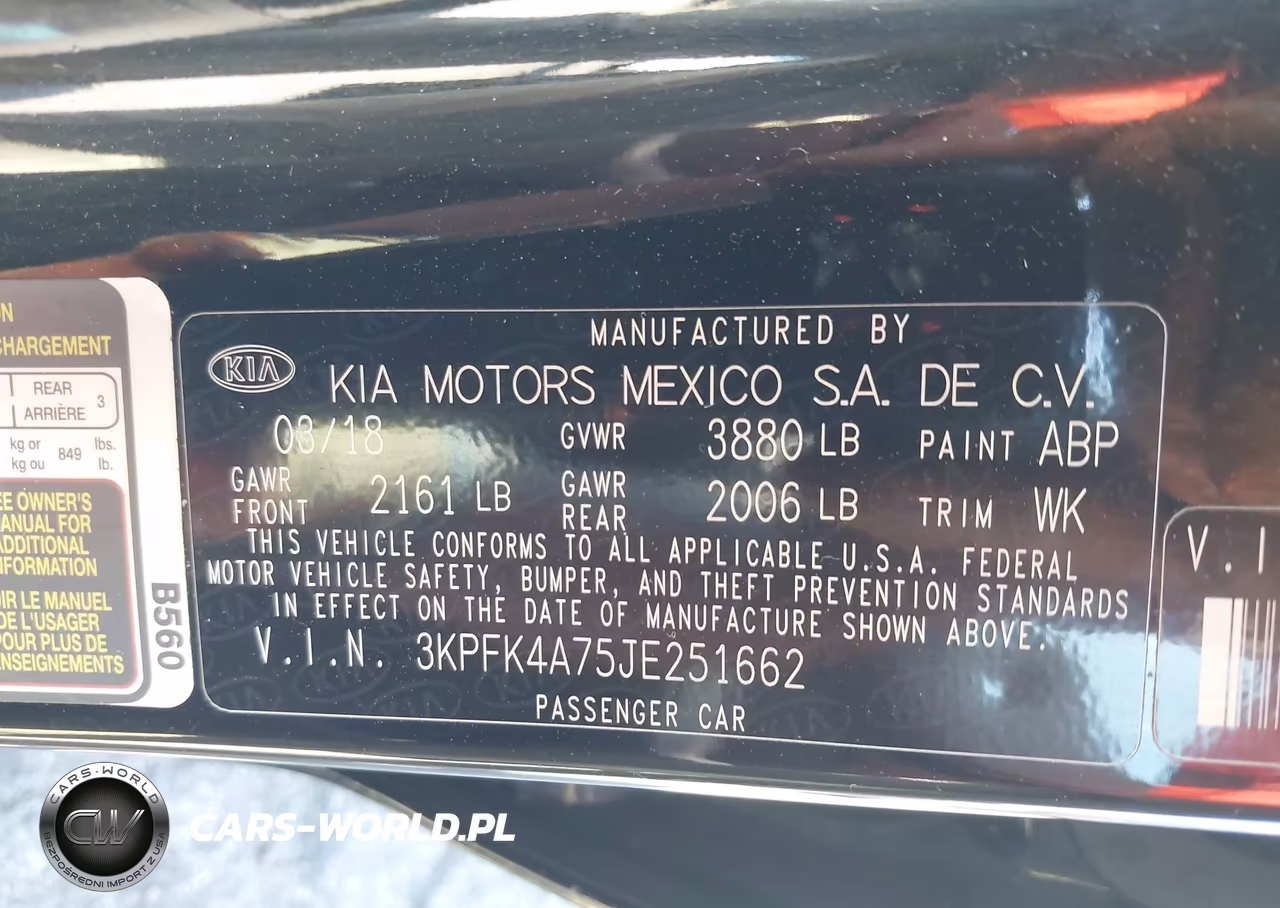 2018 Kia Forte Lx VIN:3KPFK4A75JE251662 - 9