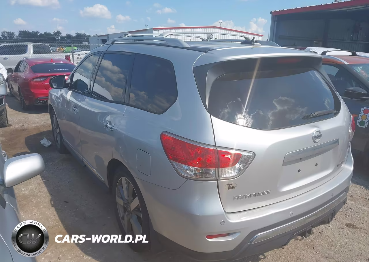 2014 Nissan Pathfinder Platinum VIN:5N1AR2MNXEC687713 - 3
