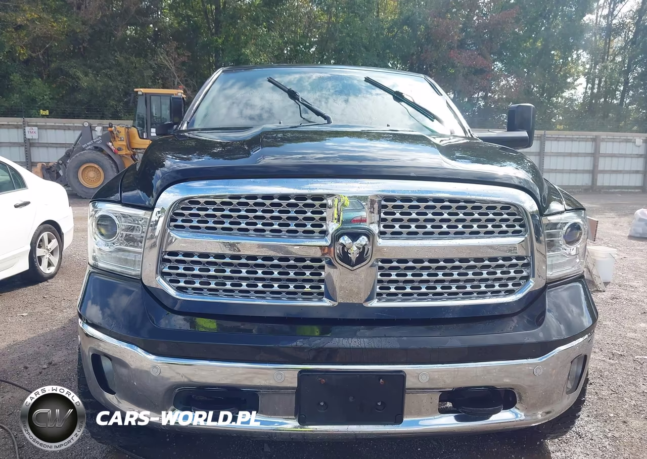 2018 Ram 1500 Laramie 4X4 6'4 Box VIN:1C6RR7VM9JS254398 - 12