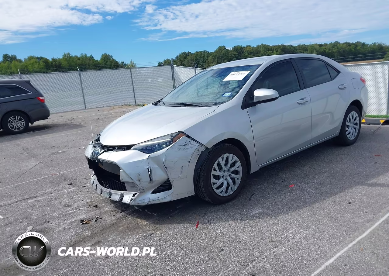 2019 Toyota Corolla Le VIN:5YFBURHE6KP881930 - 2