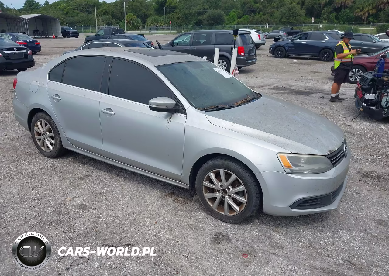 2014 Volkswagen Jetta Se W-Connectivity-Sunroof