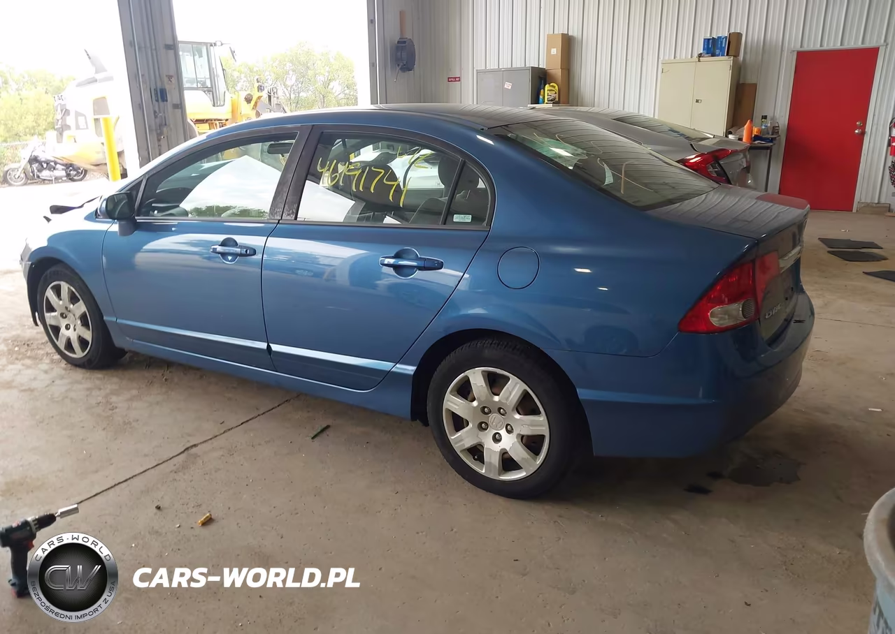 2009 Honda Civic Sdn Lx VIN:19XFA16519E033724 - 3
