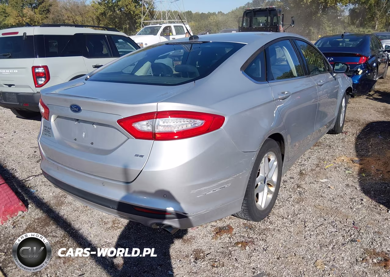 2015 Ford Fusion Se VIN:3FA6P0H75FR303538 - 4