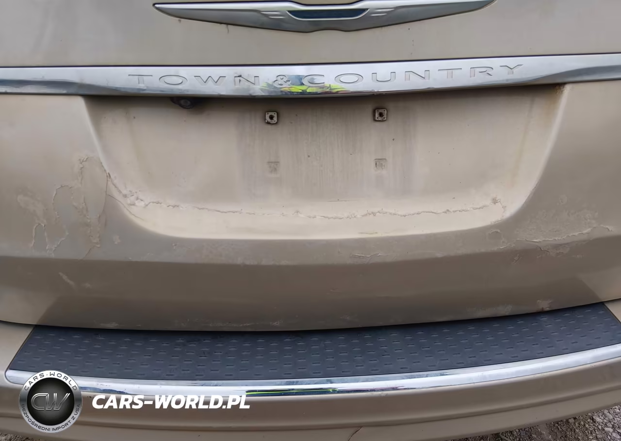 2013 Chrysler Town & Country Touring VIN:2C4RC1BG2DR559267 - 16