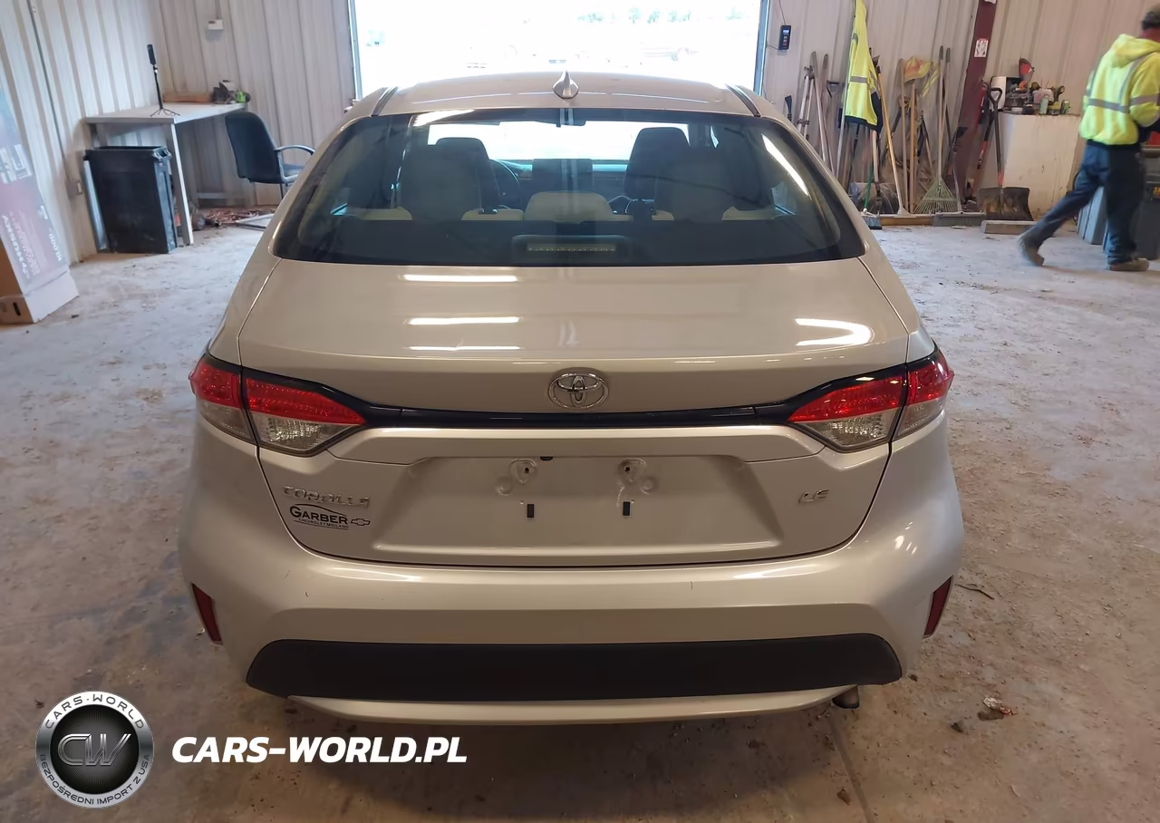 2020 Toyota Corolla Le VIN:5YFEPRAE2LP121641 - 16