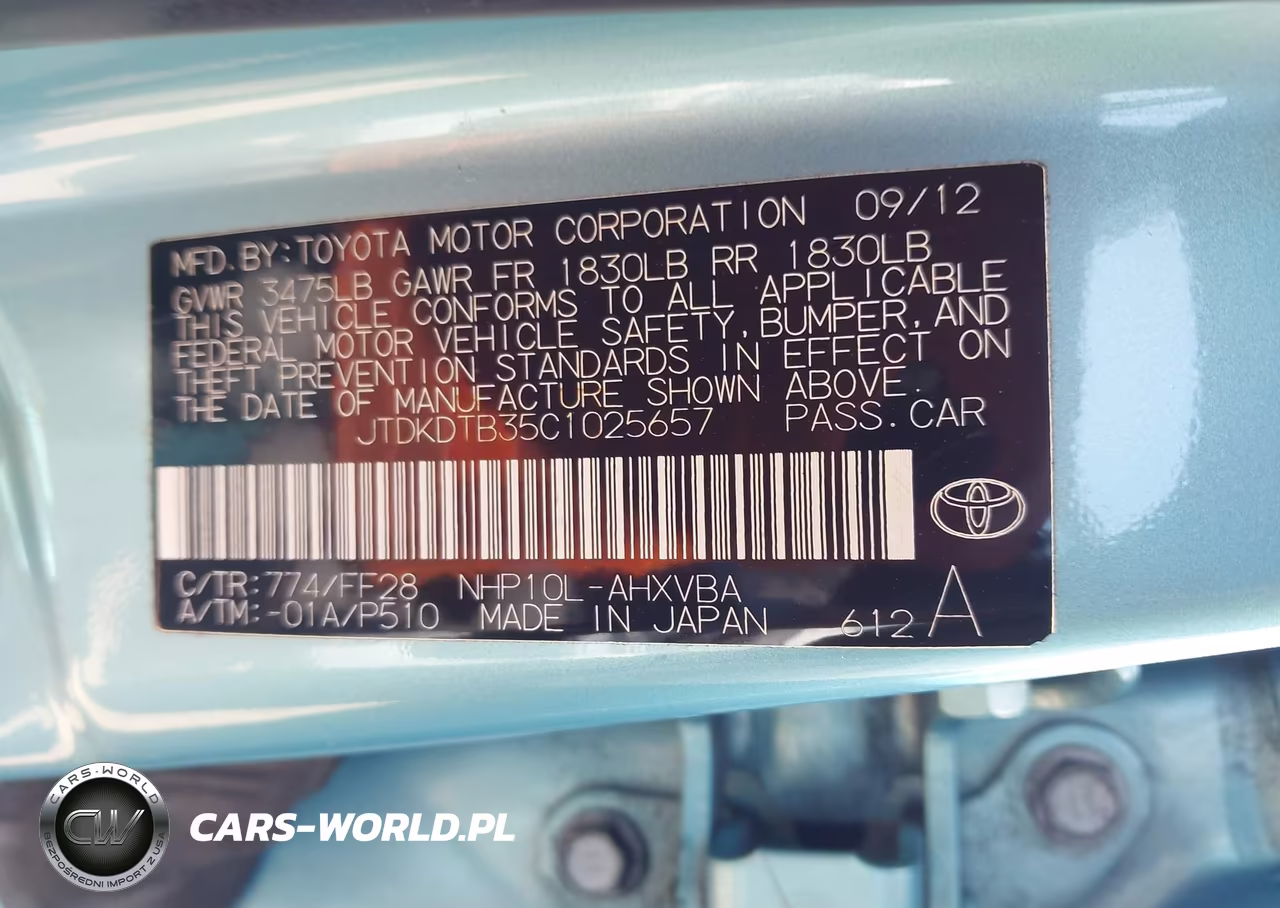 2012 Toyota Prius C Two VIN:JTDKDTB35C1025657 - 9