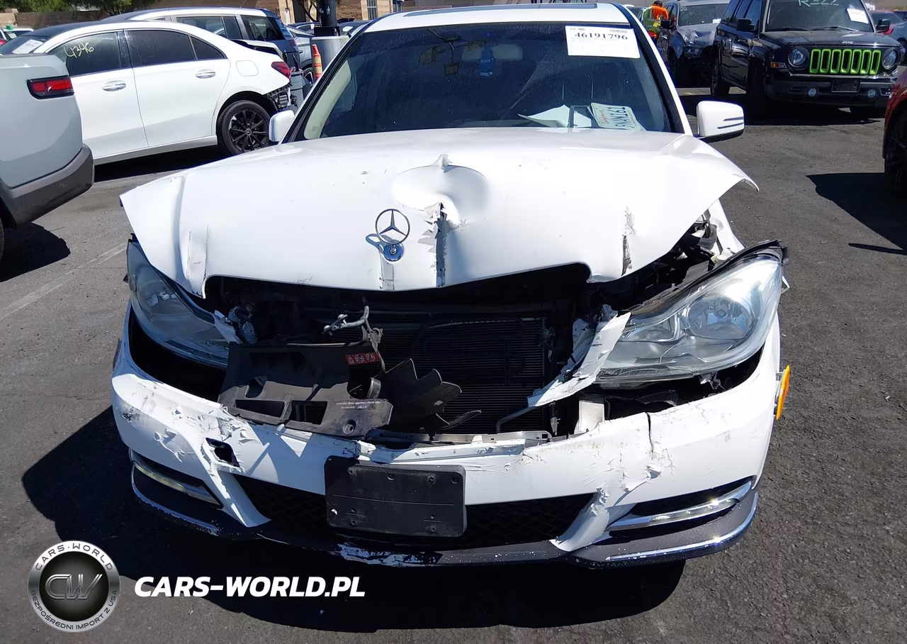 2014 Mercedes-Benz C-Class C 250 Luxury VIN:WDDGF4HB4EA952937 - 6