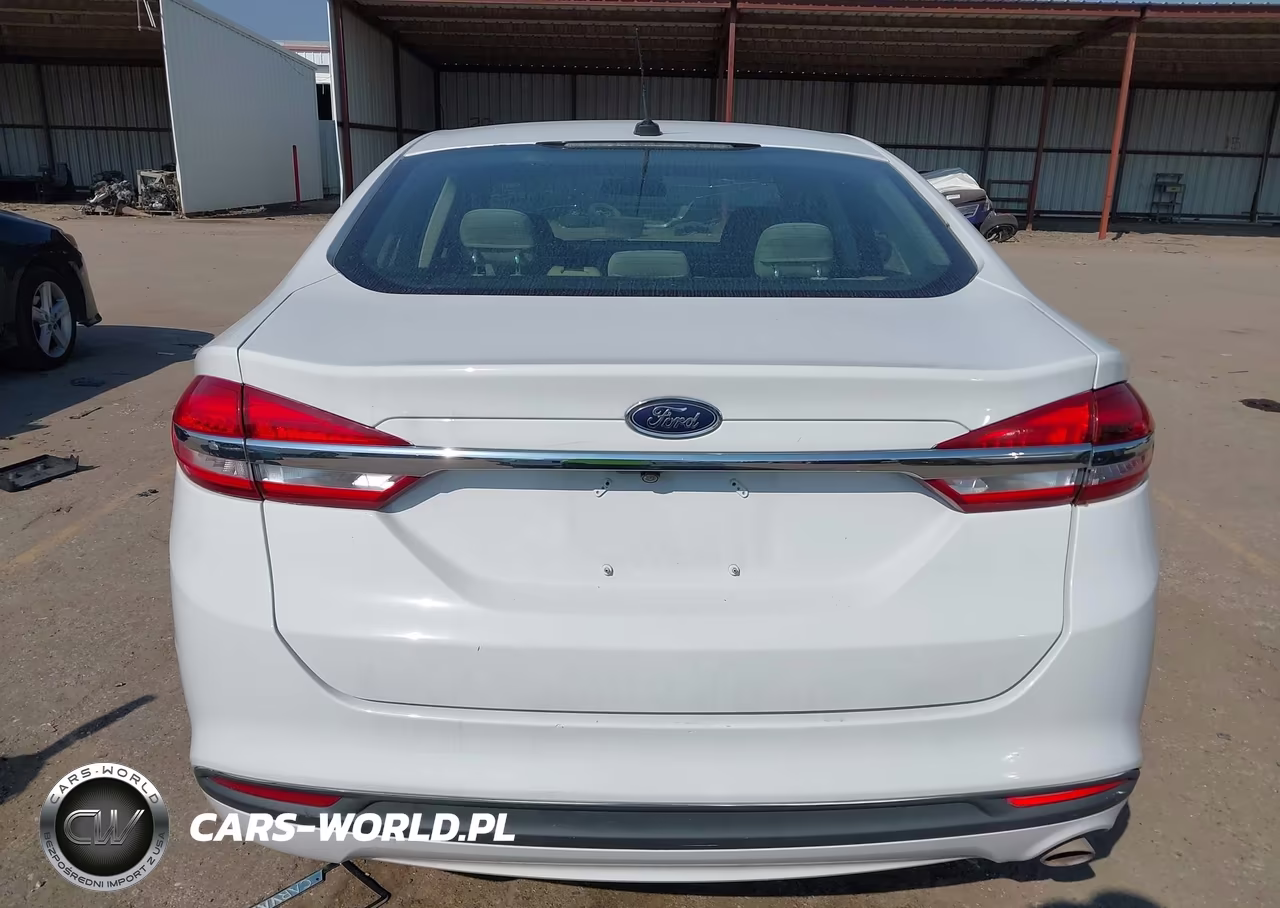 2017 Ford Fusion S VIN:3FA6P0G7XHR231725 - 16