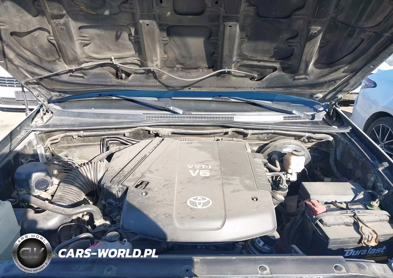 2014 Toyota Tacoma Prerunner V6 VIN:3TMJU4GN5EM160946 - 10