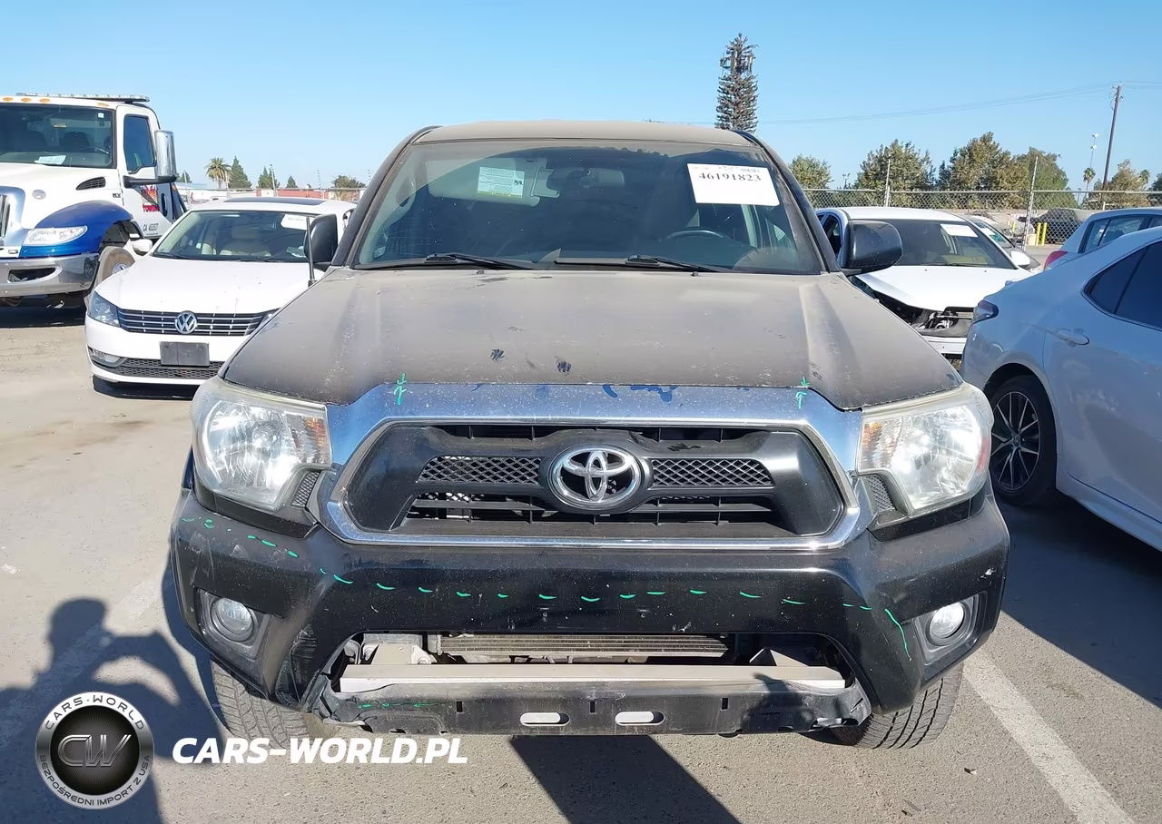 2014 Toyota Tacoma Prerunner V6 VIN:3TMJU4GN5EM160946 - 13