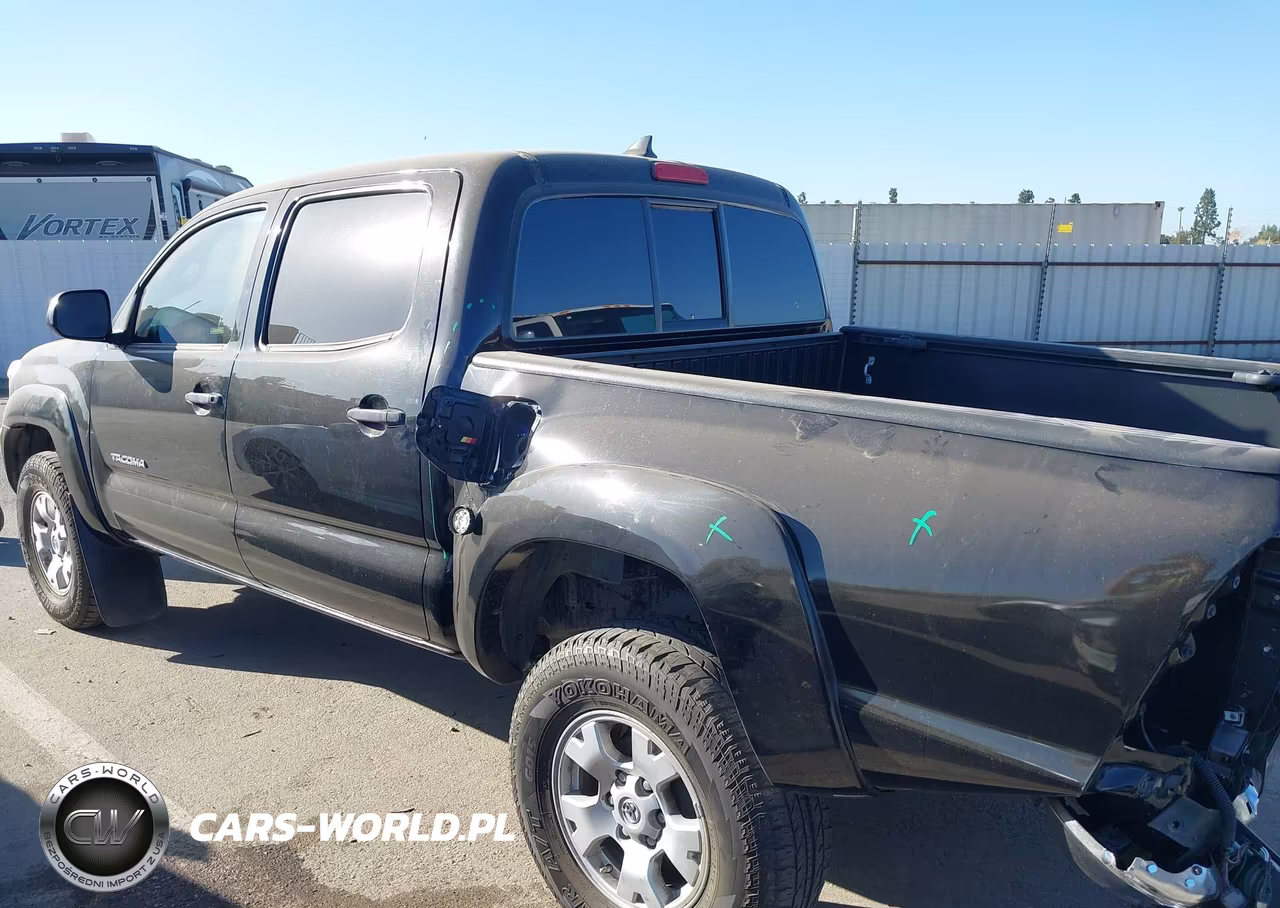 2014 Toyota Tacoma Prerunner V6 VIN:3TMJU4GN5EM160946 - 15